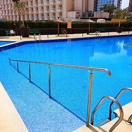 One Bedroom Flat With Shared Pool In Acuarium Ii *