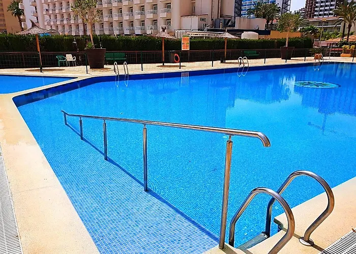 One Bedroom Flat With Shared Pool In Acuarium Ii *